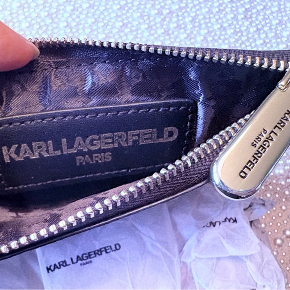 Karl Lagerfeld black leather zippered wristlet. NWT❣️ - Picture 4 of 7